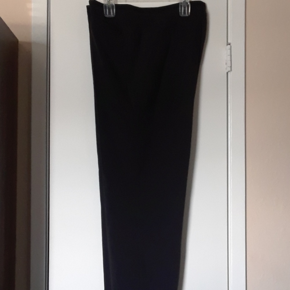 Alloy Apparel Dress Slacks. Light weight Black.